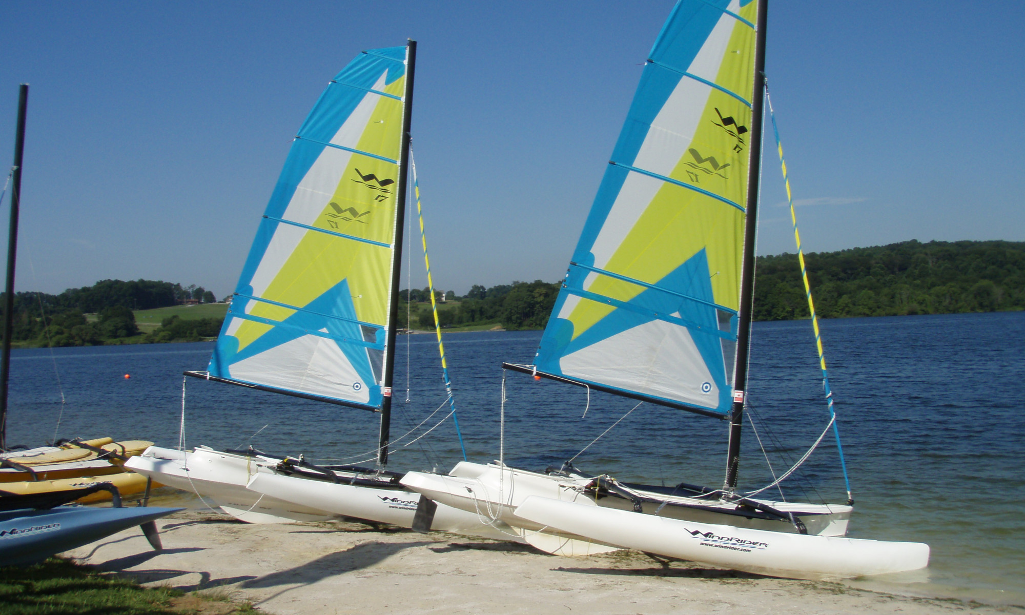 Windrider 17 Green Lane Boat Rental